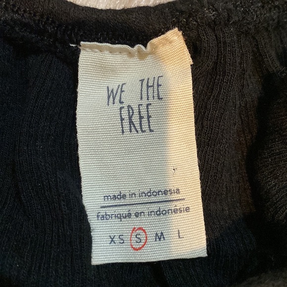 We the free | Mint Julep Tee, black off shoulder tops, size S❤︎ ✨ - Picture 4 of 5